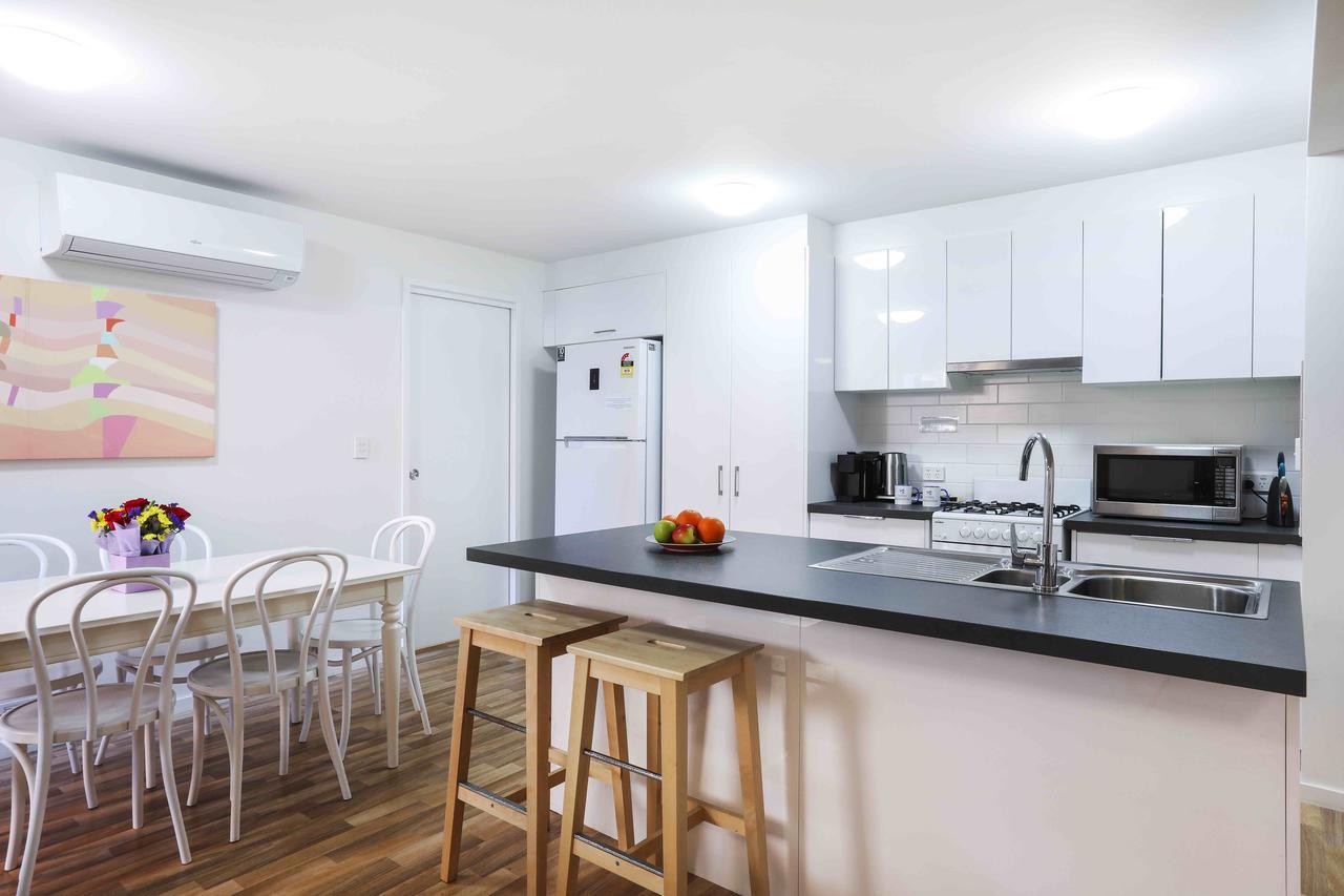 Sandbox Apartments Gold Coast Esterno foto